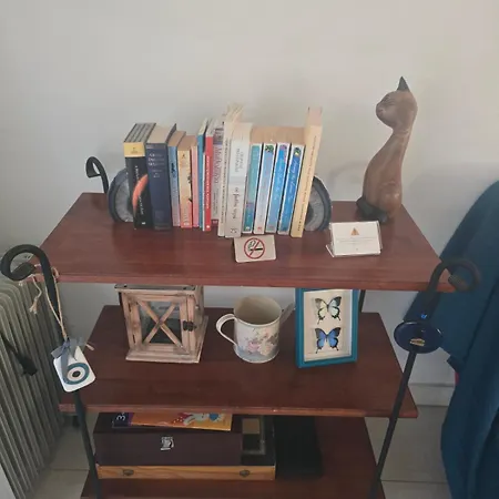 Lazuli Seafront House Nr18 *