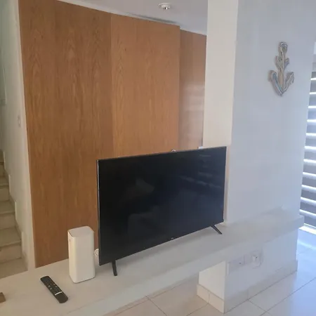 Lazuli Seafront House Nr18 Dom wakacyjny