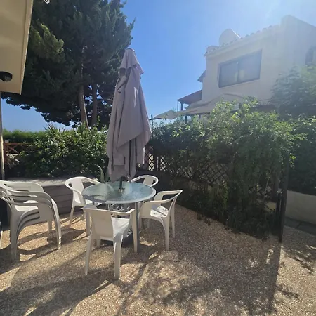 Lazuli Seafront House Nr18 Dom wakacyjny *